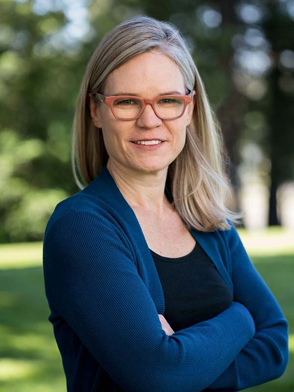 Davis-Rachelle.jpg
