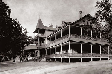 Angwin Hotel