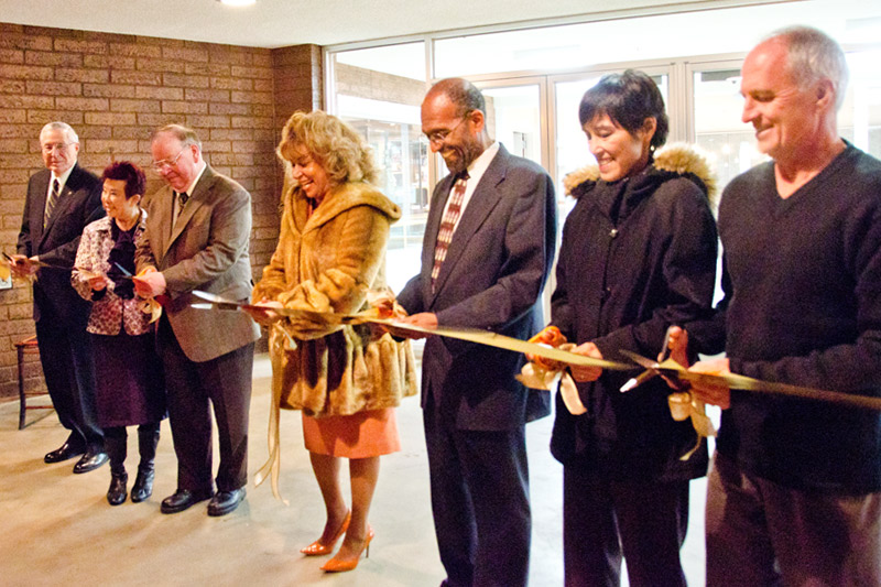 library-ribbon-cutting.jpg