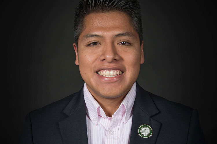 josue-hernandez.jpg