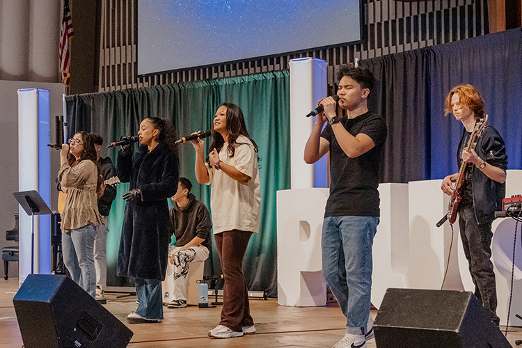 Winter Student Week of Worship: Destined to Experience God