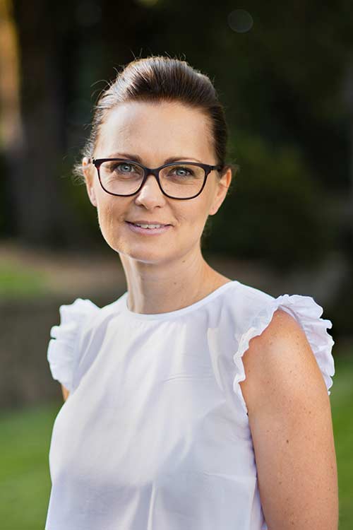 Lindsay Morton